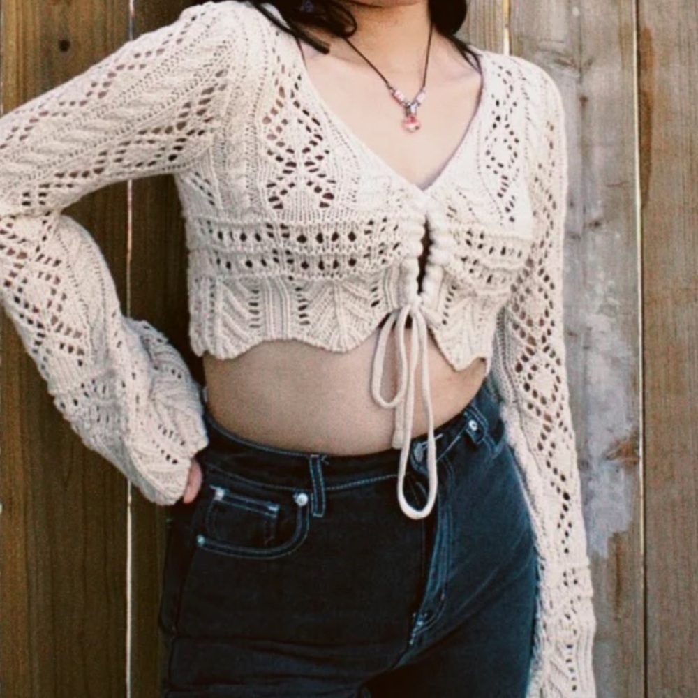 Altar'd State tan 100% cotton crochet long sleeve tie front cropped cardigan XS